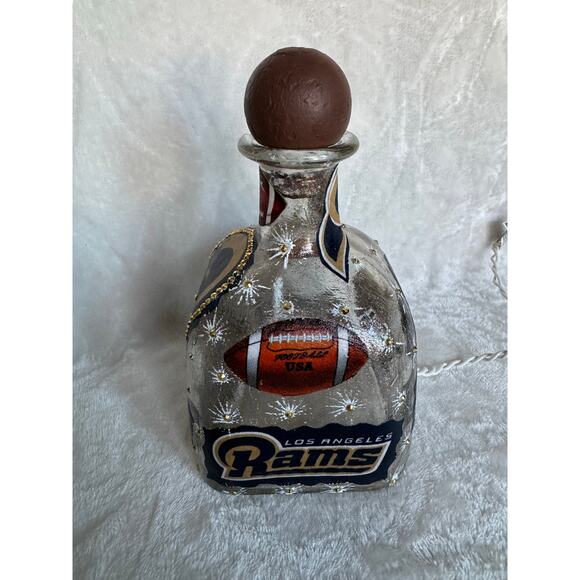 Los Angeles LA Rams Designer Glass Bottle w/ Lights *Unique Gift Idea - Picture 7 of 9